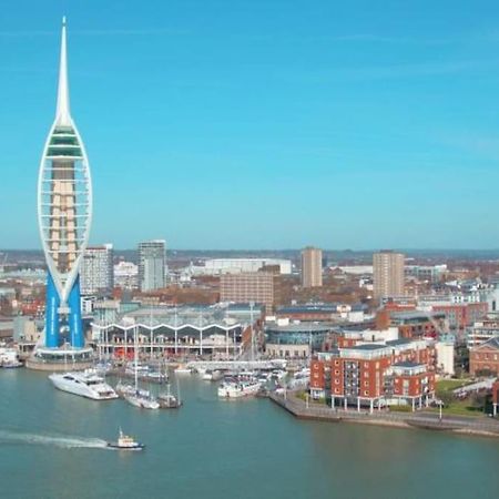 Coastal Comfort Getaway Portsmouth Buitenkant foto